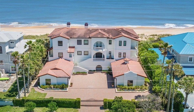 Beachfront Paradise - Casa de la Playa