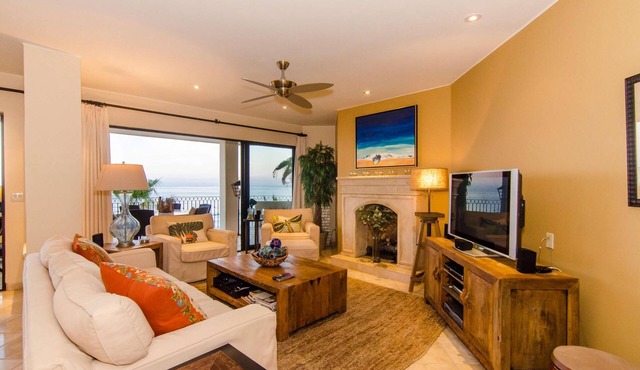 Beachfront Penthouse in El Zalate 3bed 3bath