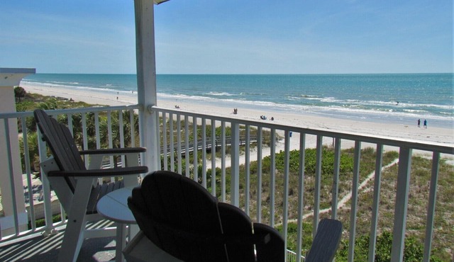 Beachfront Penthouse on Indian Rocks- Family favorite and best location!