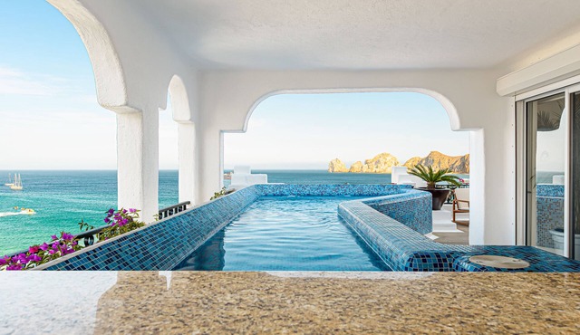 Beachfront Penthouse by Pueblo Bonito