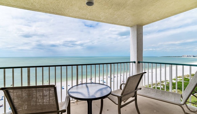 Beachfront Penthouse at the Apollo! Best Views on Marco Island!