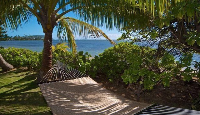 Beachfront | Pool | Game Room | AC | Honolulu | Augst/sept mth special $11000