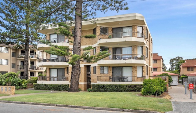 Beachfront Relaxing Getaway