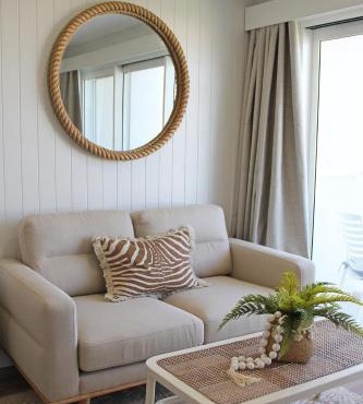 Beachfront Studio Fabulous Location