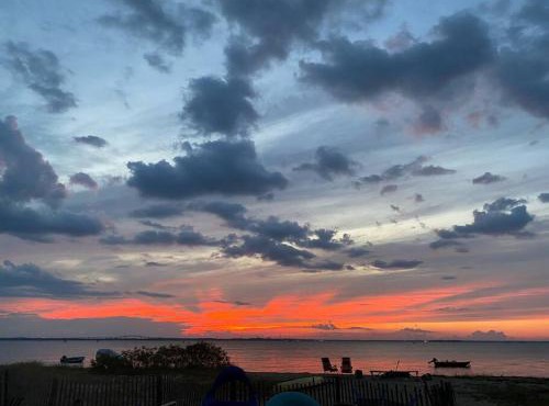 Beachfront Sunsets At Oakwood Beach
