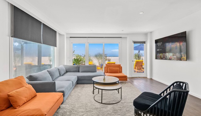 BeachFront Sunshine Paradise house