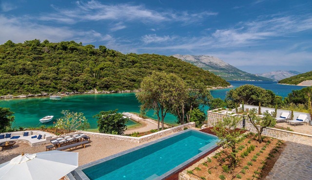 Beachfront Villa Feodora Grande with Pool