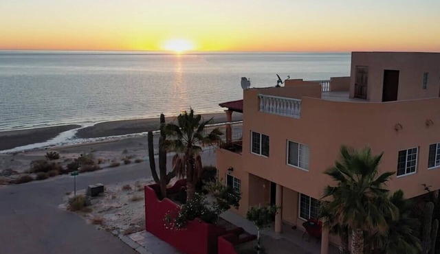Beachfront Villa @ the Sea of Cortez. Where the Desert 🌵 meets the Sea 🌊