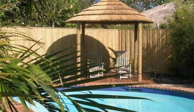 Beachshore Byron Bay - Cozy Beachhouse with pool close to Tallows Beach