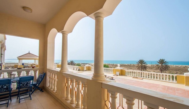 Beachside Bliss Getaway