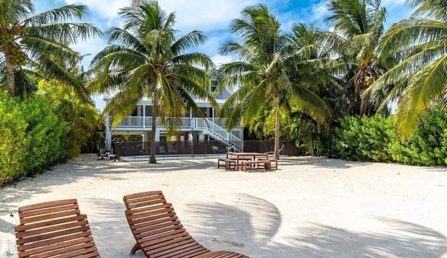 Beachside Bliss~ Luxury Private Beachfront Home w Pool