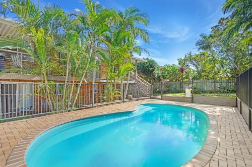 Beachside Bliss Spacious Forster Getaway