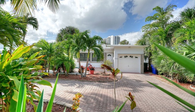 Beachside Cottage, direct Ocean Access