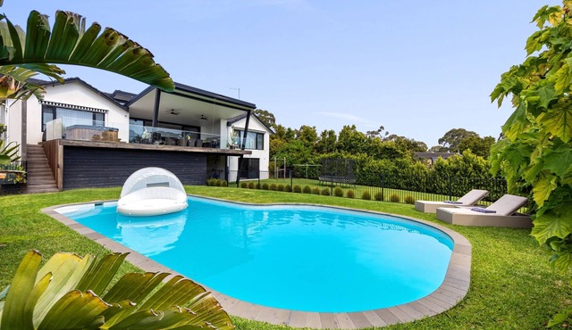 Beachside Luxury with bay views.Mount Eliza