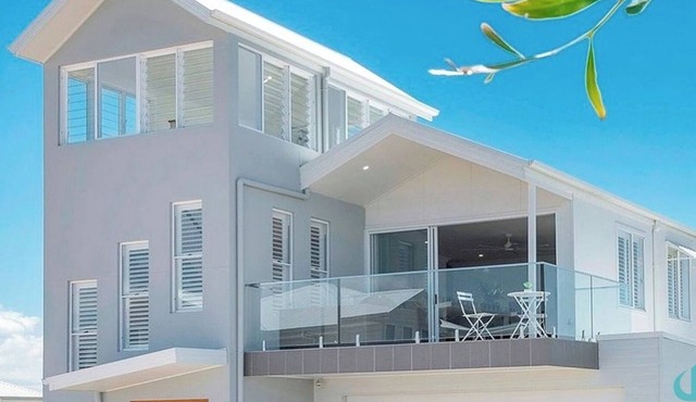 Beachside Oasis- pool access - beach