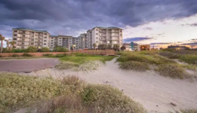 Beachside Stays at Galveston Beach Resort - Galveston, TX