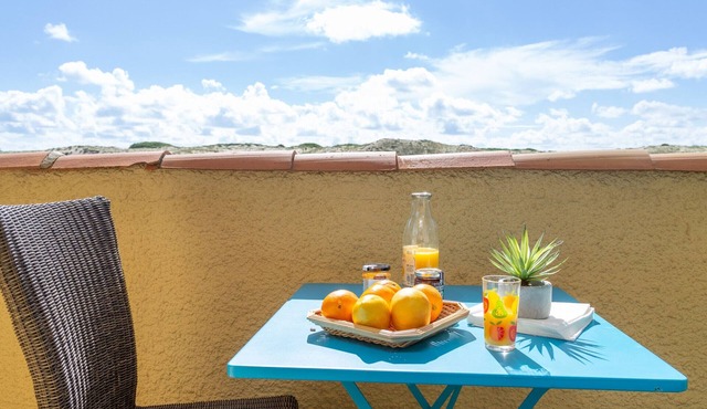 Beachside Studio with Dune Views, Seignosse - Renovated, Prime Location!