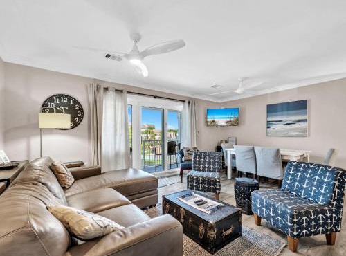 Beachside Villas 122- Sun for the Roses