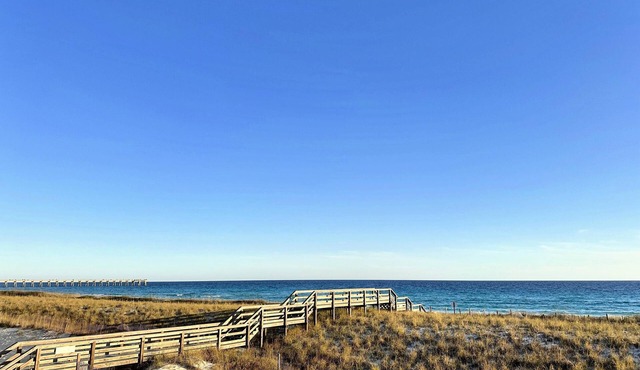 Beachview 11-Gulf Front Home in Complex with Pool and Tennis