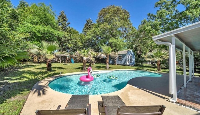 Beachview- 4 BR 2 BA Private Pool 🏊/Pickleball Fun