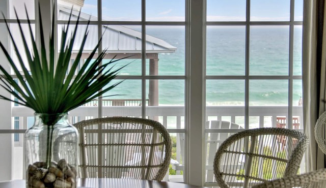 Beachview Cottage & CH - LUXURY HOME! PRIVATE POOL, $100 CONCIERGE CREDIT