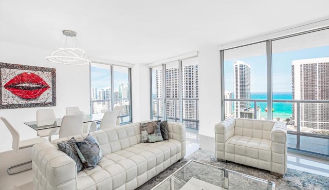 Beachwalk Resort 2902
