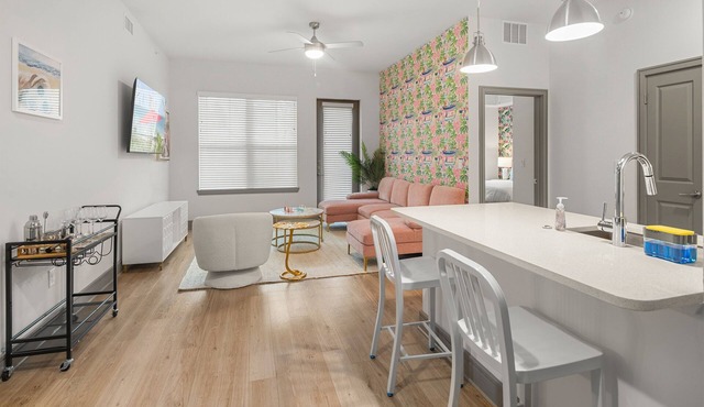 Beachy Escape: 2BR/2BA w./Pool, Gym, and Theater