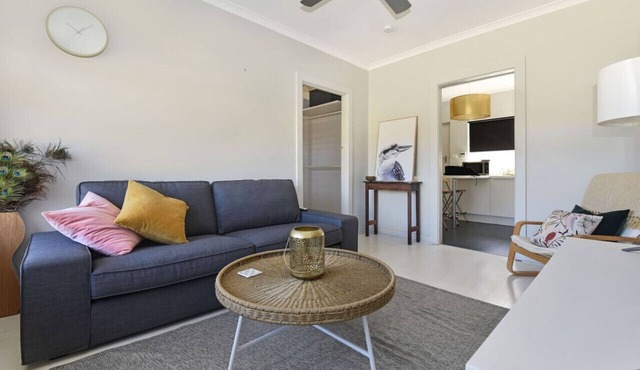 Beachy Keen in Gorgeous Henley Beach