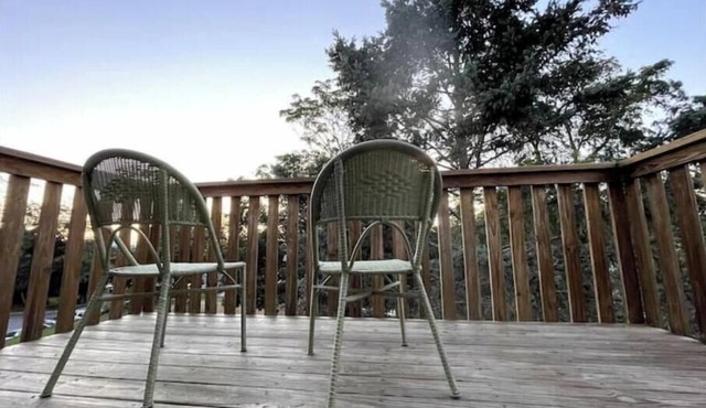 Beacon Bird's eye view! Close to Main St & Train