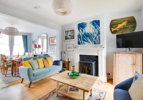 Beaconsfield Bolthole