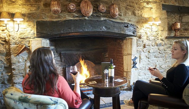 Bear and Ragged Staff