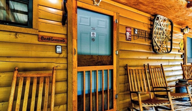 Bear Crossing Cabin at Ponderosa