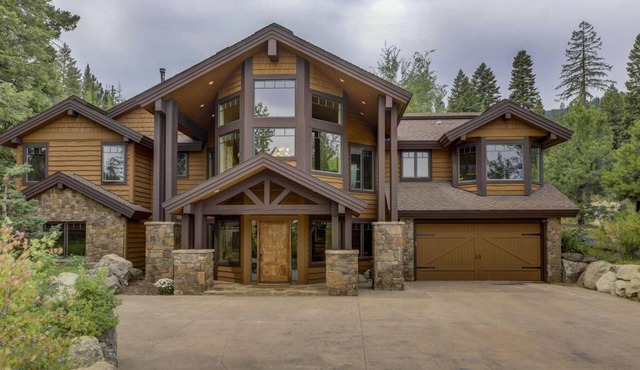 Bear Discovery Custom Tamarack Estate Home by Casago Mccall - Donerightmanagement