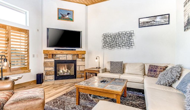 Bear Hollow Sanctuary