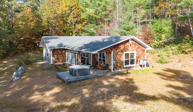 Bear Island Retreat | Waterfront Cottage with Hot Tub/Entire cottage waterview