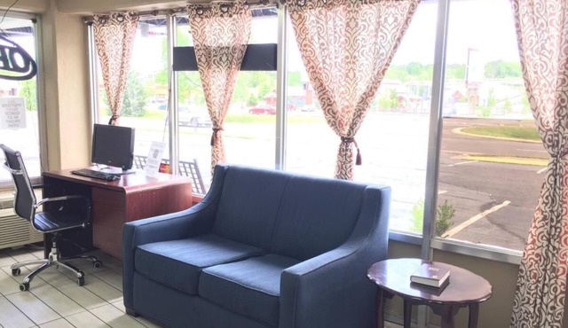 Bear Mount Inn & Suites