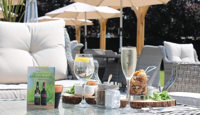 Bear of Rodborough Hotel