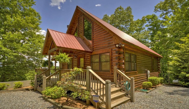 Bear Ridge Hideaway | Hot Tub | Pool Table | MTN View