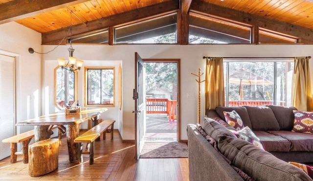 Bearadise Cabin