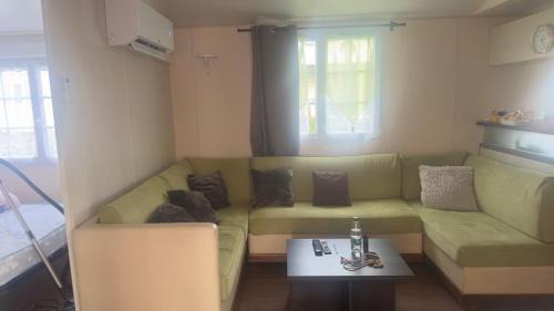 Beau Mobilhome 6 à 8p tout confort