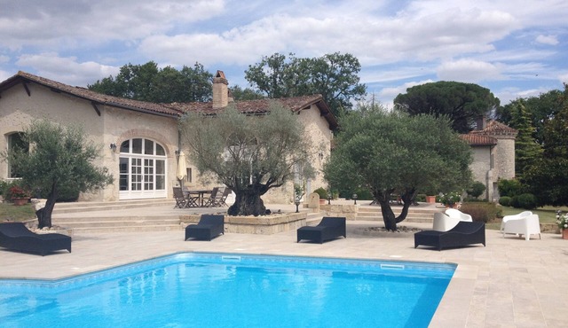 Beau Manoir restored XVII th