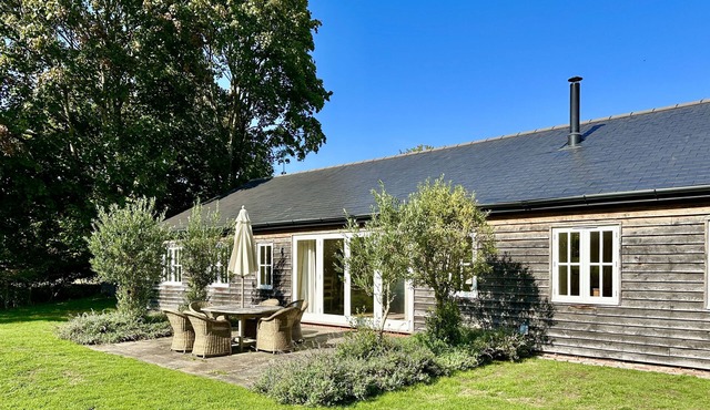 Beaufort Barn by inspirestays-com - a cottage that sleeps 6 guests in 3 bedrooms