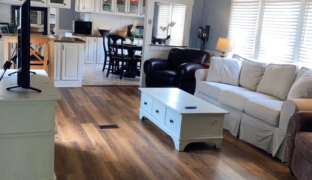 Beaufort SC Newly Renovated 2 Bedroom 2 Bath Sleeps 6