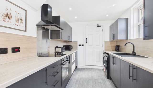 Beaufront Terrace 6 ensuite bedrooms