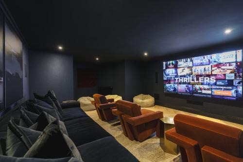 Beaumont Exquisite Lakeland House, Sleeps 10