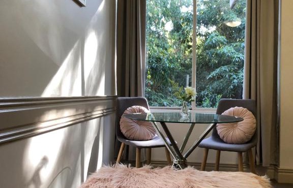 Beaumont Kew Apartments