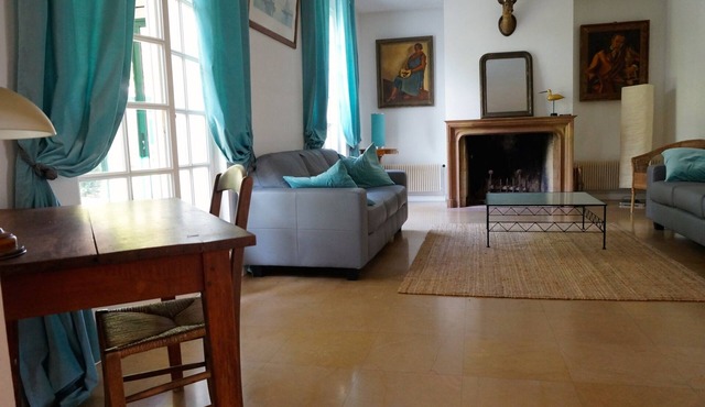 Beaune with friends or family, 10 minutes from the old Beaune feet