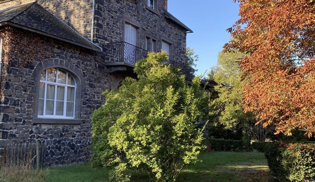 Beautiful apartment in traditional house