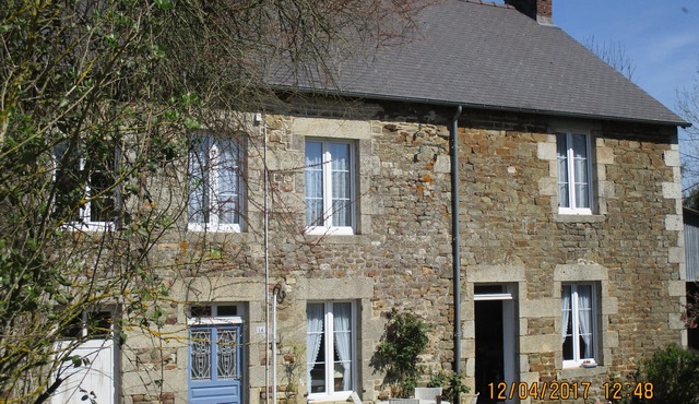 Beautifully restored 19th-century farmhouse