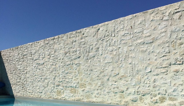 Beautifully, restored stone house with pool between Bordeaux and Bergerac